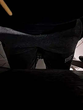 HardWolf2024 online show from 12-21-24, 02:19