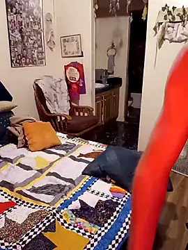 Snapshot of Freshbunz chatting on 10-20-25, 08:04 Freshbunz online show from 10-20-25, 08:04