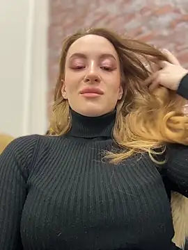  AngelMoon  online show from 12-20-25, 03:35