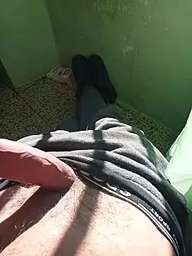 MrTamburine22 online show from 11-28-25, 11:57