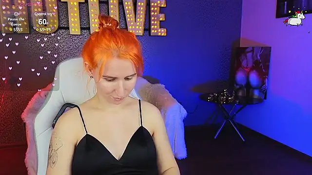 AliceBYKiss online show from 02-03-25, 03:38