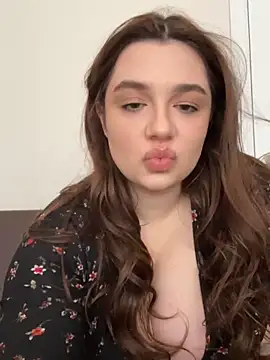 Dreamy Kitty online show from 02-02-25, 01:08