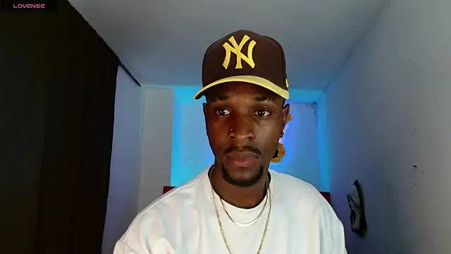 Aroonpapisex online show from 02-20-26, 03:03