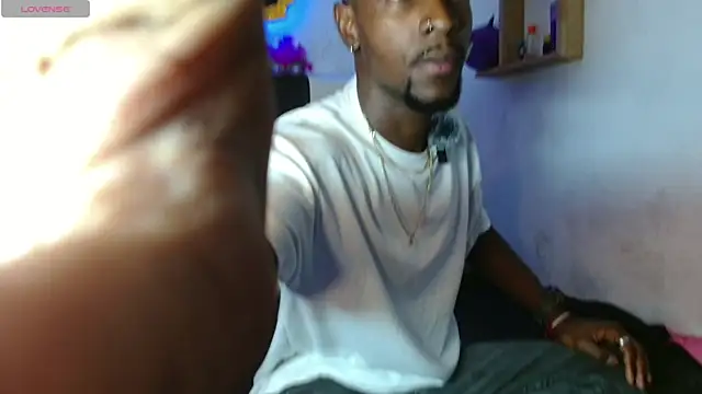 Aroonpapisex online show from 03-28-26, 04:12