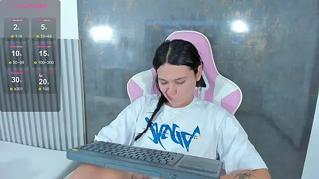 lana boomer online show from 10-26-25, 07:31