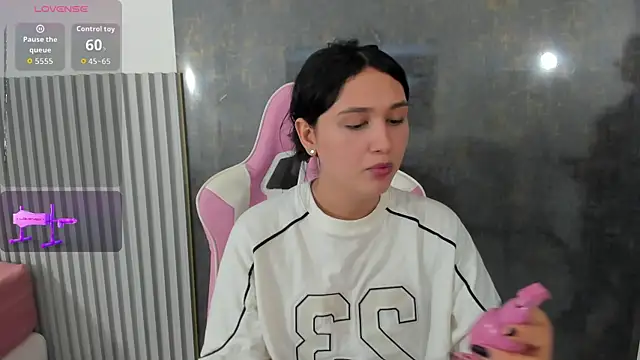 lana boomer online show from 11-25-25, 08:09