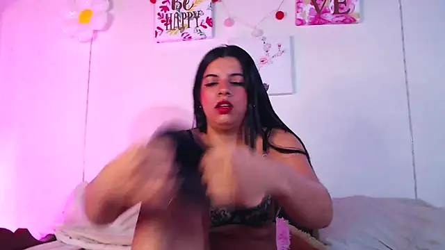 Alice Foster  online show from 11-26-25, 12:06