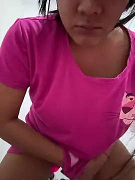 Snapshot of kiyomi-amour chatting on 01-06-25, 08:35 kiyomi-amour online show from 01-06-25, 08:35