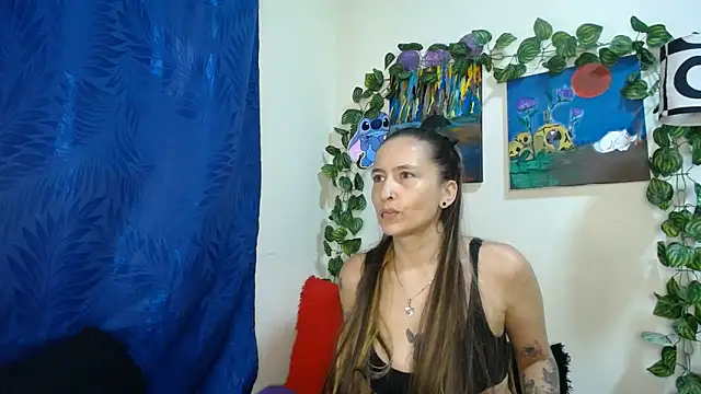Snapshot of Leyla_Horny_Bg chatting on 06-16-26, 12:02 Leyla Horny Bg online show from 06-16-26, 12:02