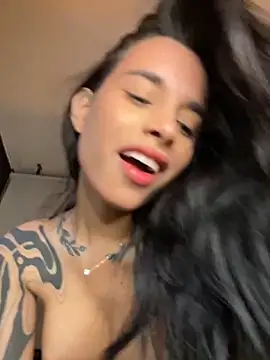 alessia iris19 online show from 10-25-25, 01:13