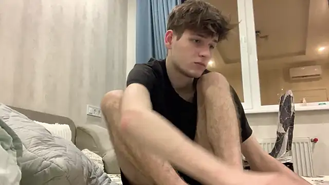 cutie guys online show from 12-05-24, 06:33