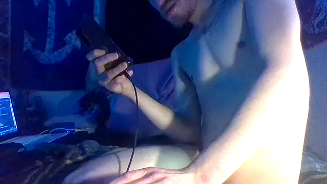 Snapshot of ATwinkie chatting on 02-19-25, 08:33 ATwinkie online show from 02-19-25, 08:33