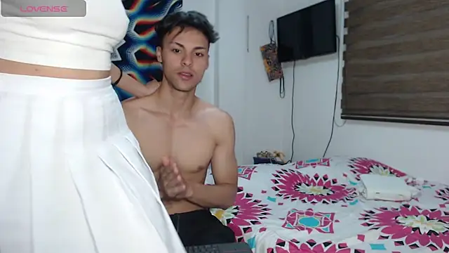 AshleyandTyler online show from 12-29-24, 10:47