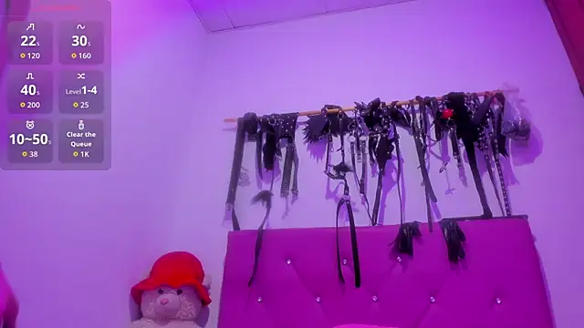 Venus Blackk online show from 11-26-25, 03:07