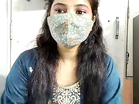 samosa73 online show from 10-18-25, 06:08