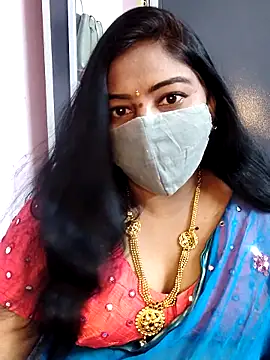 Snapshot of RomeoJuliet345 chatting on 02-03-26, 07:35 RomeoJuliet345 online show from 02-03-26, 07:35