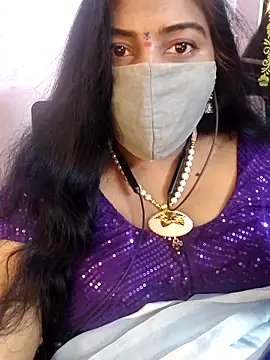 Snapshot of RomeoJuliet345 chatting on 03-01-26, 05:26 RomeoJuliet345 online show from 03-01-26, 05:26