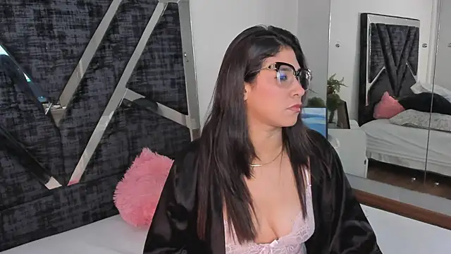 Jonness Isa  online show from 03-24-26, 12:54