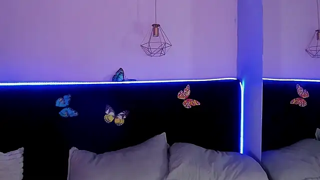 Anastasia Whitee online show from 01-15-26, 03:22