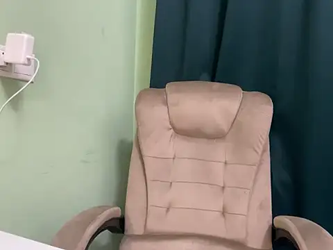 Mrbiceps23 online show from 12-15-24, 01:11