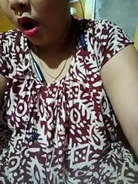 Snapshot of Super-Couple chatting on 04-22-26, 03:35 Super-Couple online show from 04-22-26, 03:35