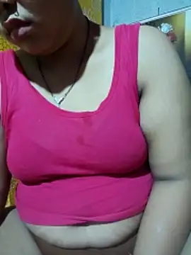 Snapshot of Super-Couple chatting on 05-03-26, 12:49 Super-Couple online show from 05-03-26, 12:49