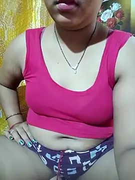 Snapshot of Super-Couple chatting on 05-04-26, 06:31 Super-Couple online show from 05-04-26, 06:31
