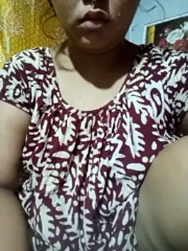 Snapshot of Super-Couple chatting on 05-12-26, 03:25 Super-Couple online show from 05-12-26, 03:25