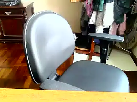 Snapshot of escritorasafada chatting on 02-19-25, 04:22 escritorasafada online show from 02-19-25, 04:22