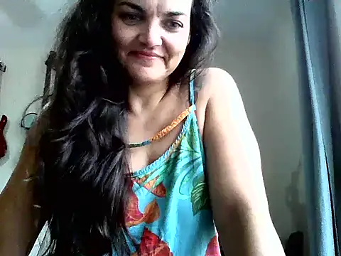 Snapshot of escritorasafada chatting on 03-15-25, 08:32 escritorasafada online show from 03-15-25, 08:32