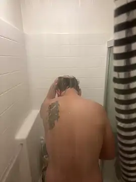 Snapshot of 2Fly4Guy chatting on 12-21-24, 05:47 2Fly4Guy online show from 12-21-24, 05:47