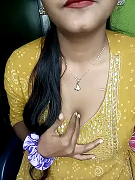 Snapshot of NOTY-LOVE-05 chatting on 01-07-25, 02:19 NOTY-LOVE-05 online show from 01-07-25, 02:19