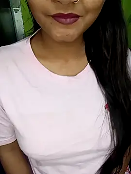 Snapshot of NOTY-LOVE-05 chatting on 01-23-25, 03:11 NOTY-LOVE-05 online show from 01-23-25, 03:11