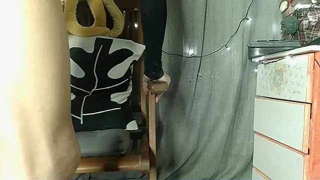 Skinnyshiny boy online show from 01-19-25, 02:59