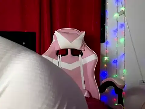 Sweet xuee18 online show from 01-18-25, 12:24