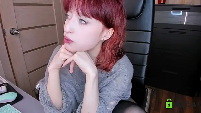 Snapshot of ElizaNik_ chatting on 05-15-26, 11:23 ElizaNik online show from 05-15-26, 11:23