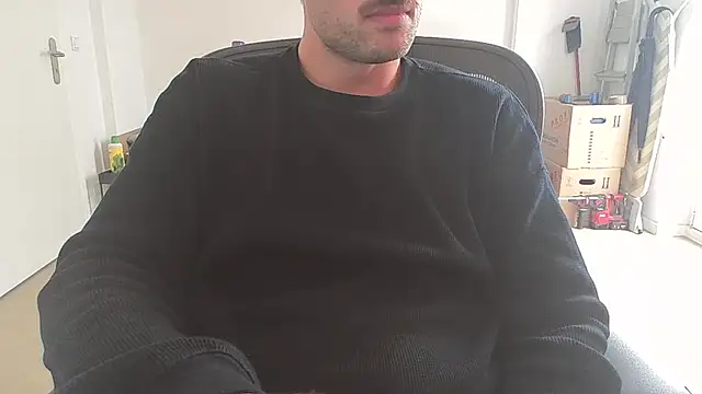 taallguyy 196 online show from 09-30-25, 11:04