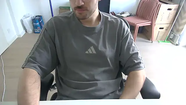 taallguyy 196 online show from 04-19-26, 08:02