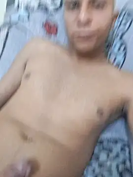 Nicholascomedor online show from 12-20-24, 01:47