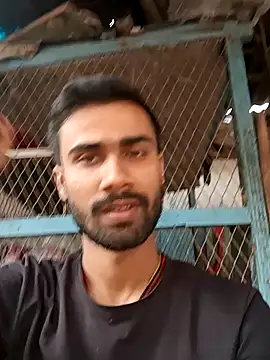 Snapshot of Skinny_Bigass_23 chatting on 01-19-25, 09:01 Skinny Bigass 23 online show from 01-19-25, 09:01