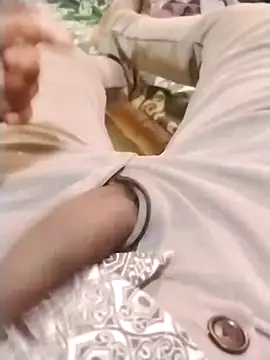 Snapshot of Muscular02 chatting on 02-28-25, 10:20 Muscular02 online show from 02-28-25, 10:20