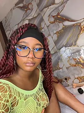 RachellEbony online show from 04-19-26, 06:10