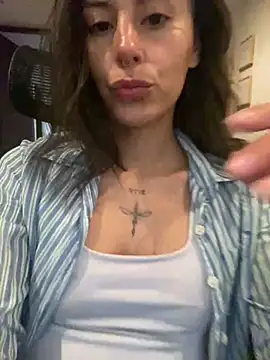 Emmy petit online show from 02-09-25, 03:12