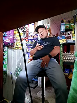 TheBriiaand30 online show from 01-06-26, 04:43