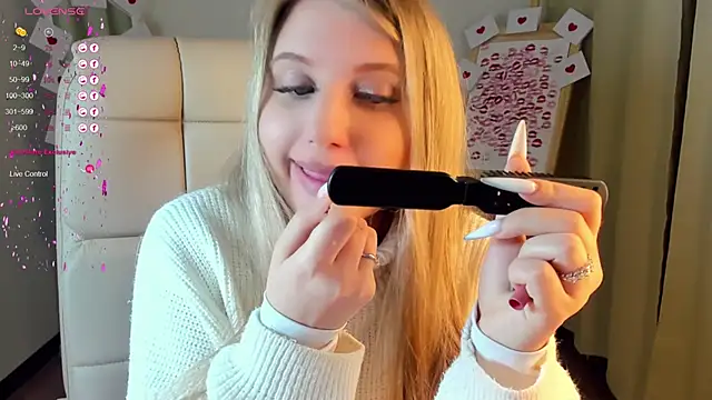 Evacadooo online show from 02-22-25, 02:28