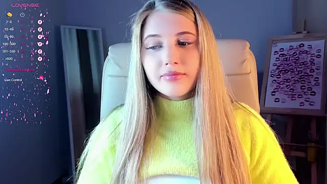 Evacadooo online show from 03-01-25, 06:03