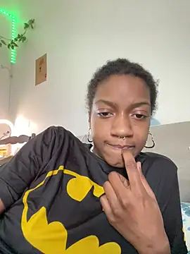 Snapshot of haineuseee chatting on 12-29-24, 10:01 haineuseee online show from 12-29-24, 10:01