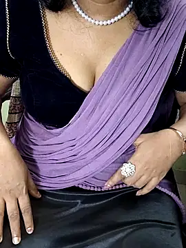 indian anu mallu online show from 03-12-25, 05:13
