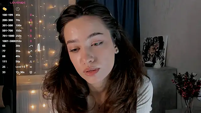 Snapshot of EmeliaReaper chatting on 02-23-25, 11:25 EmeliaReaper online show from 02-23-25, 11:25