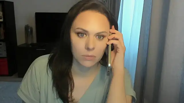 MollyCheiz online show from 03-15-26, 03:40